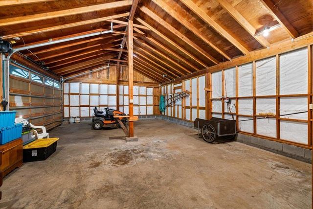 122 Carlos Avenue, Rogue River, OR 97537