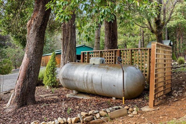 122 Carlos Avenue, Rogue River, OR 97537