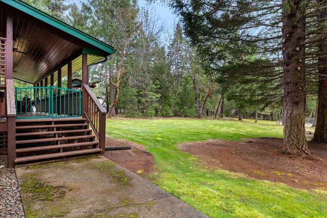 122 Carlos Avenue, Rogue River, OR 97537