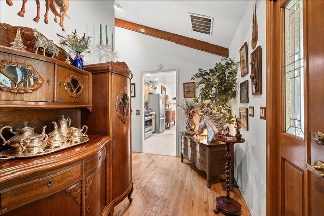 122 Carlos Avenue, Rogue River, OR 97537