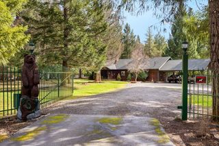 122 Carlos Avenue, Rogue River, OR 97537