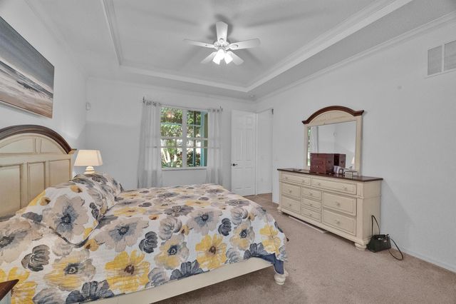 489 SW Talquin Lane, Port St Lucie, FL 34986
