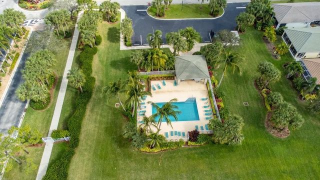 489 SW Talquin Lane, Port St Lucie, FL 34986