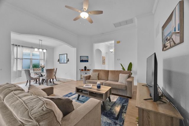 489 SW Talquin Lane, Port St Lucie, FL 34986