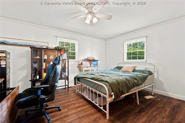 316 Dudding Avenue, Hurricane, WV 25526