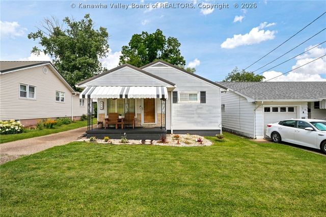 316 Dudding Avenue, Hurricane, WV 25526