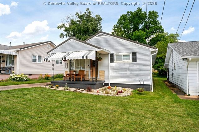 316 Dudding Avenue, Hurricane, WV 25526