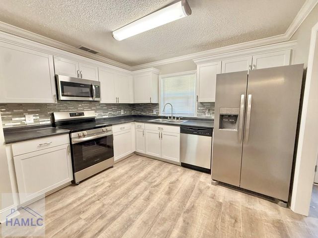 108 General Stewart Way, Hinesville, GA 31313