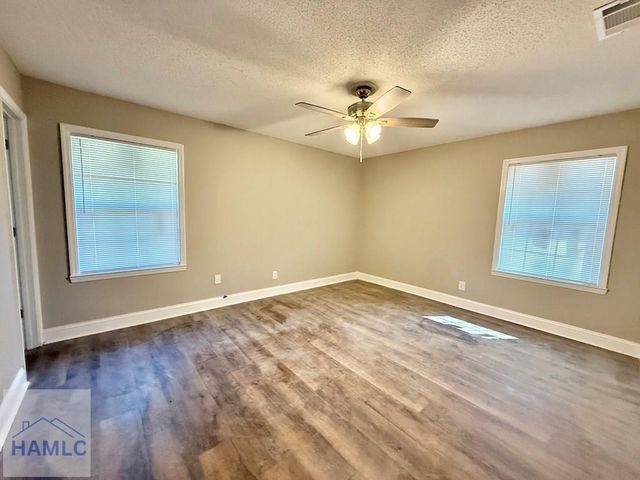 108 General Stewart Way, Hinesville, GA 31313