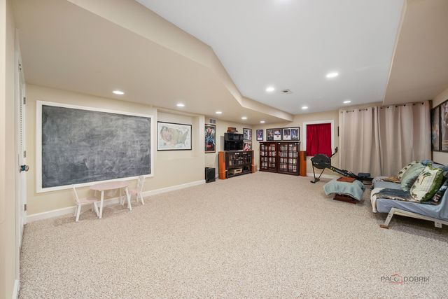 164 Suda Drive, Gurnee, IL 60031
