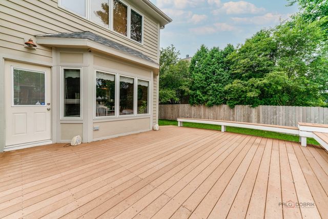 164 Suda Drive, Gurnee, IL 60031