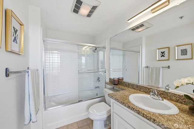 501 Crescent Way 5210, San Francisco, CA 94134