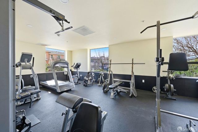 501 Crescent Way 5210, San Francisco, CA 94134