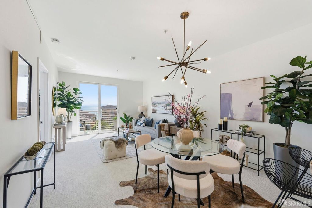 501 Crescent Way 5210, San Francisco, CA 94134