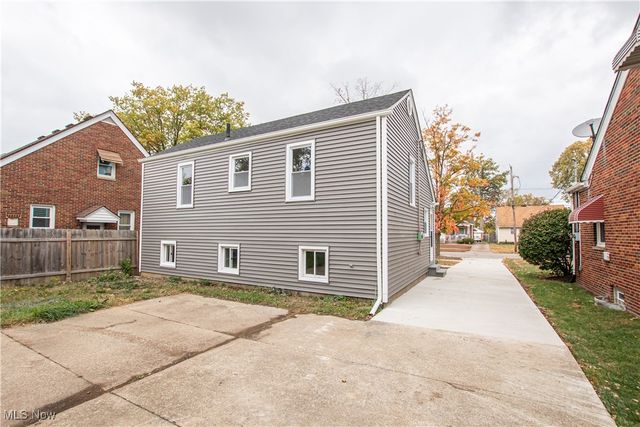 917 Highland Park Boulevard, Lorain, OH 44052