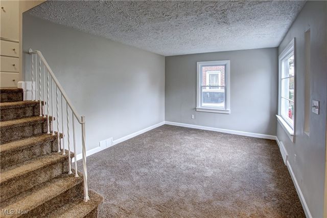 917 Highland Park Boulevard, Lorain, OH 44052