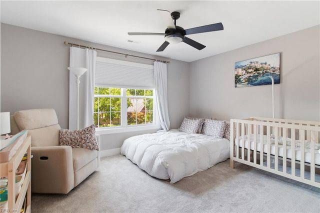 434 Peace Haven DR, Norfolk, VA 23502