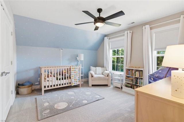434 Peace Haven DR, Norfolk, VA 23502