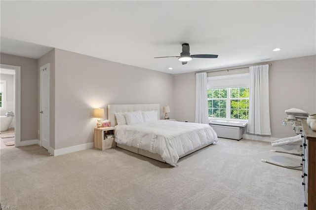 434 Peace Haven DR, Norfolk, VA 23502