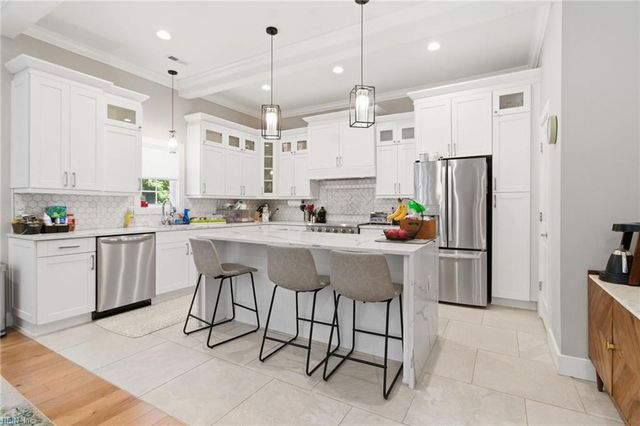434 Peace Haven DR, Norfolk, VA 23502