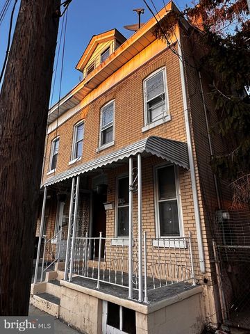 450 WHITTAKER AVE, Trenton, NJ 08611