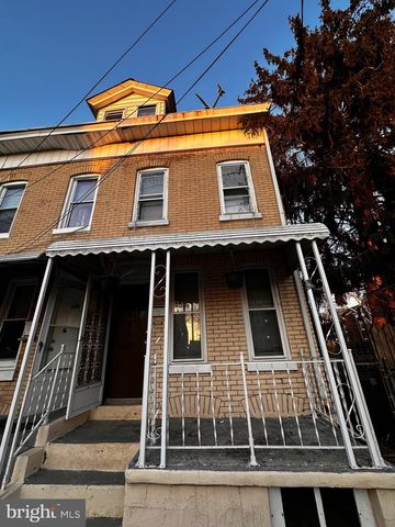 450 WHITTAKER AVE, Trenton, NJ 08611