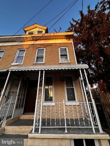 450 WHITTAKER AVE, Trenton, NJ 08611