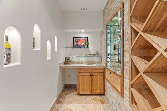 2180 La Ventana PKWY, Driftwood, TX 78619