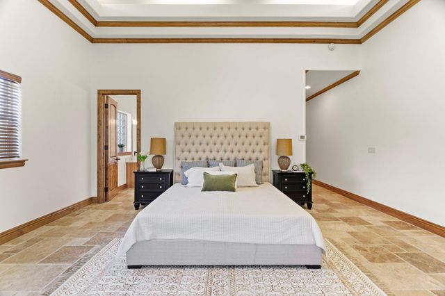 2180 La Ventana PKWY, Driftwood, TX 78619