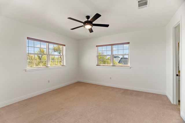 2180 La Ventana PKWY, Driftwood, TX 78619