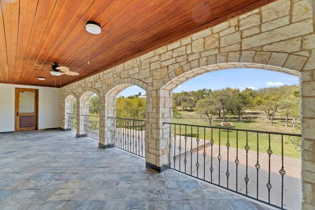 2180 La Ventana PKWY, Driftwood, TX 78619