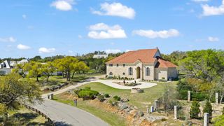 2180 La Ventana PKWY, Driftwood, TX 78619