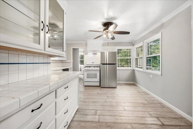 317 Fern St, Roseville, CA 95678