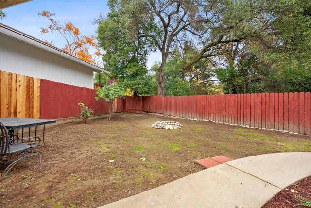 317 Fern St, Roseville, CA 95678