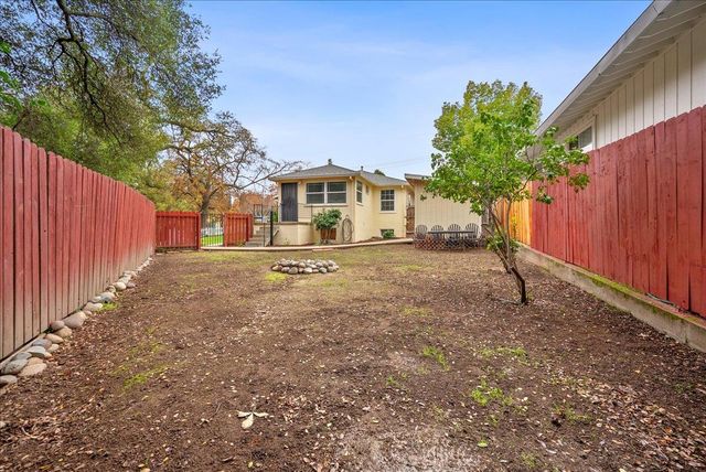 317 Fern St, Roseville, CA 95678