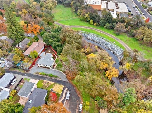 317 Fern St, Roseville, CA 95678