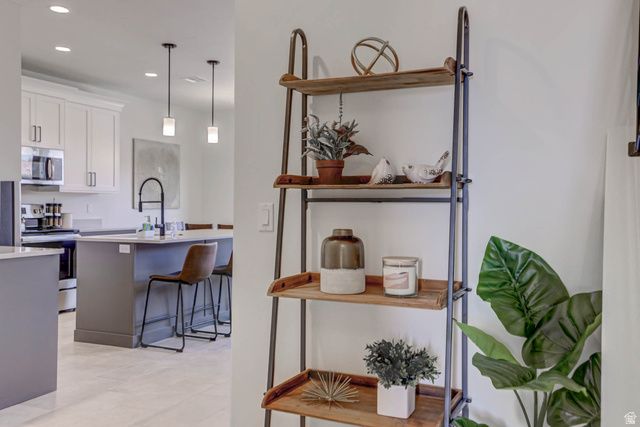 1301 E VISTA ROJA PL, Washington, UT 84780