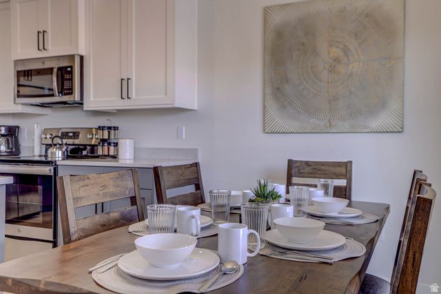 1301 E VISTA ROJA PL, Washington, UT 84780