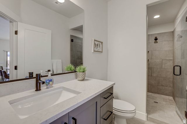 1301 E VISTA ROJA PL, Washington, UT 84780