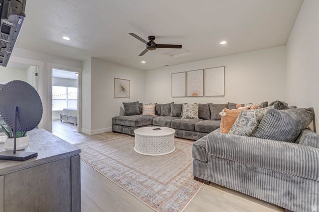 1301 E VISTA ROJA PL, Washington, UT 84780