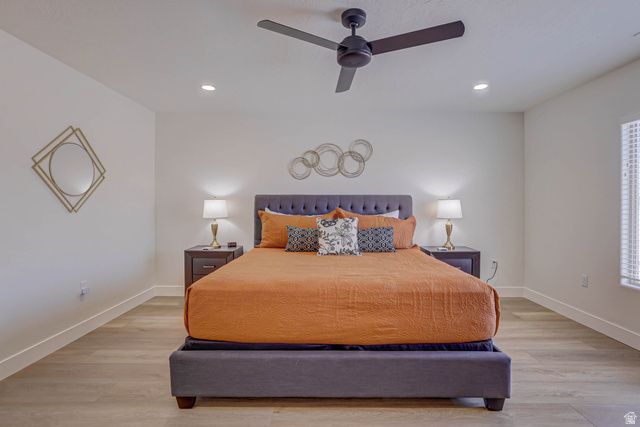 1301 E VISTA ROJA PL, Washington, UT 84780