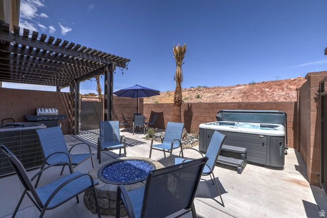 1301 E VISTA ROJA PL, Washington, UT 84780