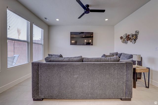 1301 E VISTA ROJA PL, Washington, UT 84780