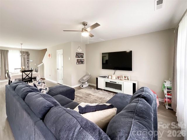 3005 Chatuge Court, Charlotte, NC 28214