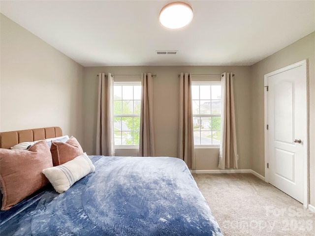 3005 Chatuge Court, Charlotte, NC 28214