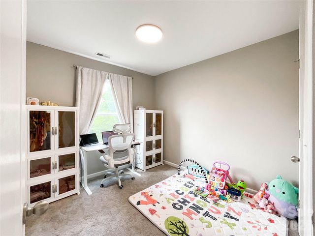 3005 Chatuge Court, Charlotte, NC 28214