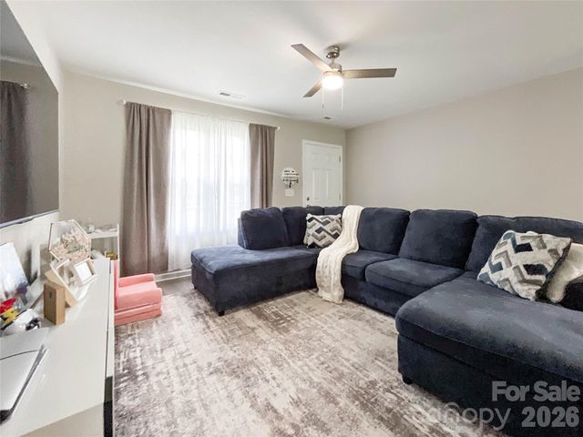 3005 Chatuge Court, Charlotte, NC 28214