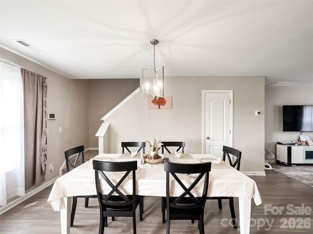 3005 Chatuge Court, Charlotte, NC 28214