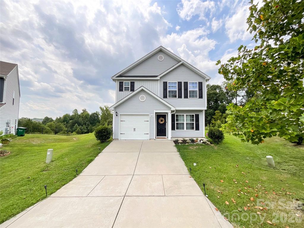 3005 Chatuge Court, Charlotte, NC 28214