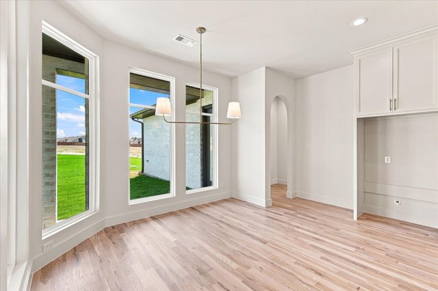 2140 Gage Road, Lavon, TX 75166